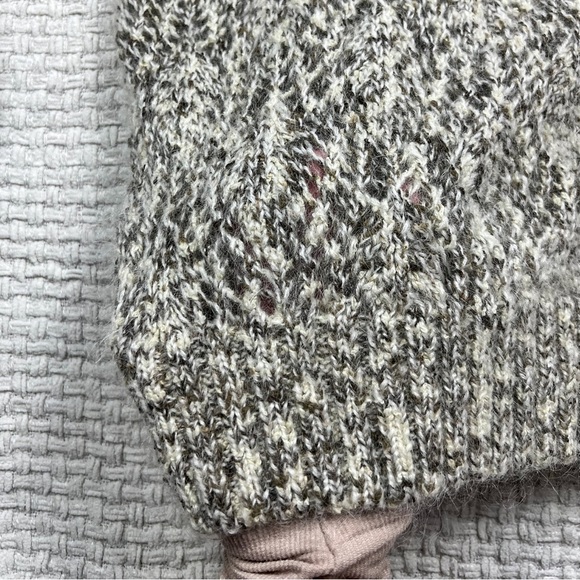 Vintage Knit Mohair Turtleneck Sweater - Picture 7 of 7